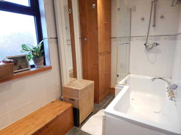 Bath2.JPG