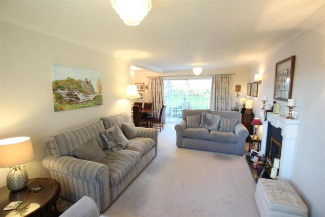 Living Room 2.JPG