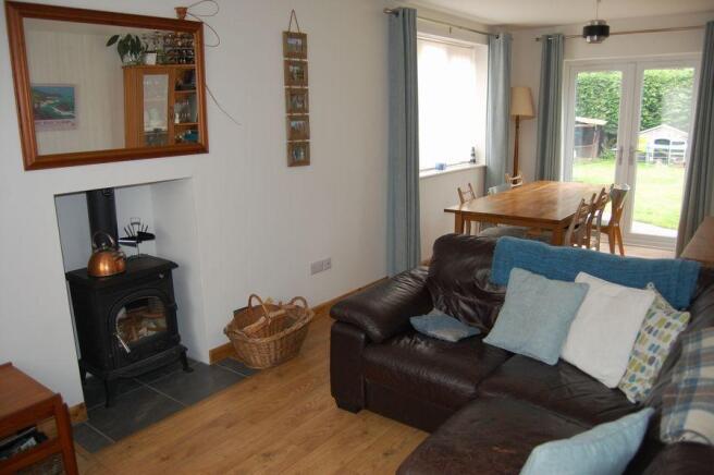 FAMILY ROOM AREA