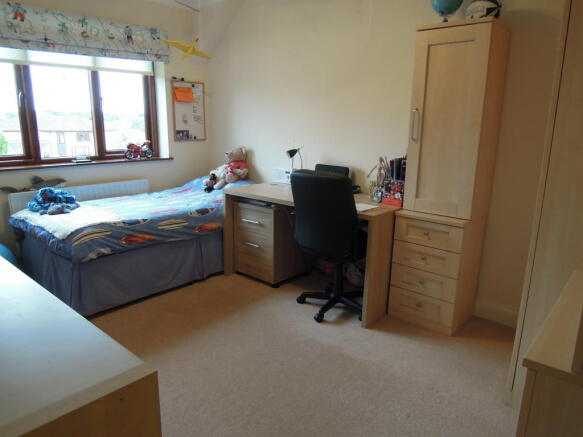 Photo 10