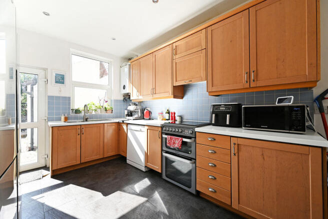4 bed Terraced for sale Image 7