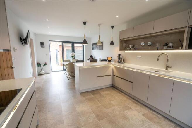 Kitchen-Diner (2)