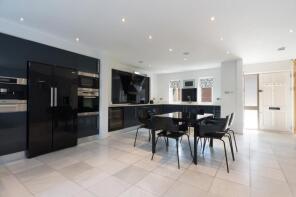 24, Spencer Walk, London NW3 1QZ