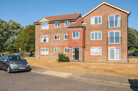 Goring Street, Goring-by-Sea, Worthing, West Sussex, BN12
