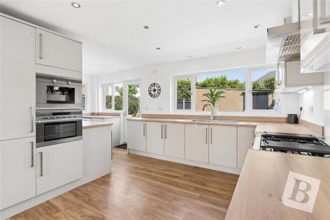 Marlborough Close, Upminster, RM14 photo 4