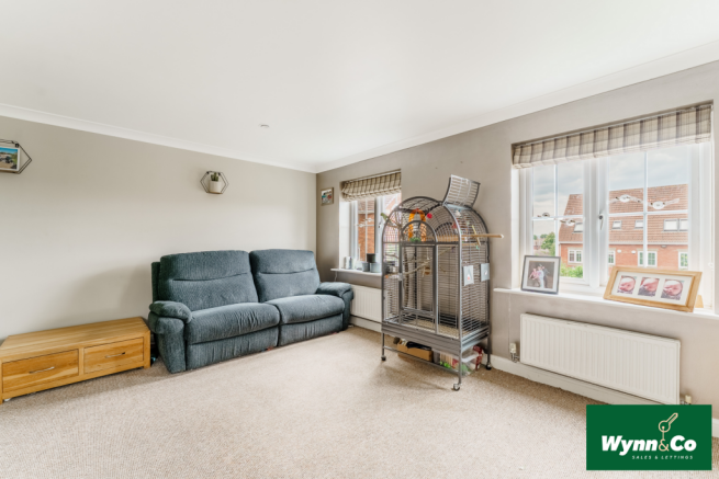 4 bed Town House for sale Image 12
