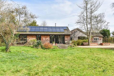 Winchester Road, Petersfield, GU32