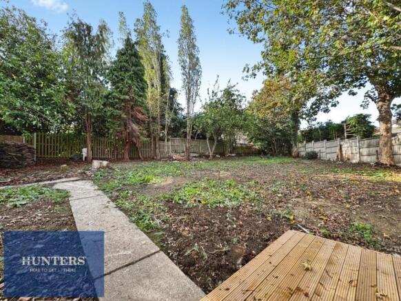 REAR GARDEN 02.jpeg