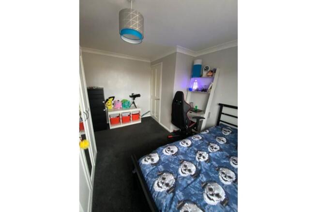 Photo 9