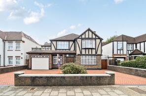 23, Dalkeith Grove, Stanmore HA7 4SQ