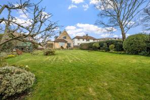 6, Elwell, Bridport DT6 4DX