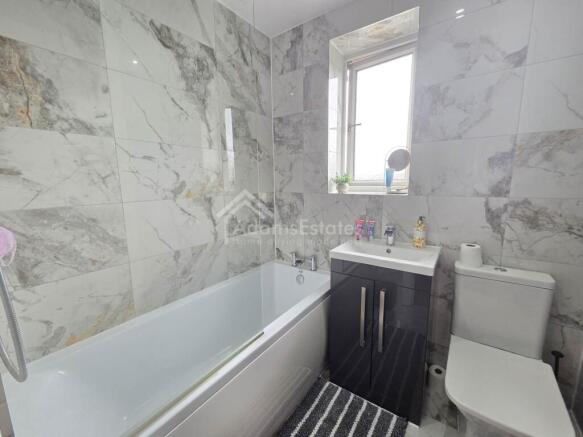 2 bed Semi-Detached for sale Image 7