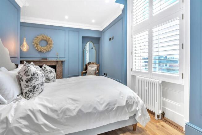 2 bed Apartment for sale Image 11