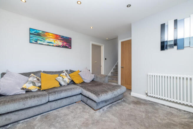 4 bed Detached for sale Image 9