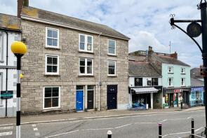 64, Lower Market Street, Penryn TR10 8BH