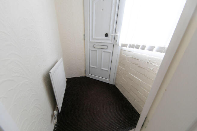 No. 22, Coniston Avenue, Knott End-on-Sea, Lancs FY6 0DP photo 5