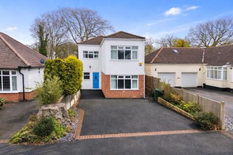 Woodlands Drive, Barnston, Wirral, CH61