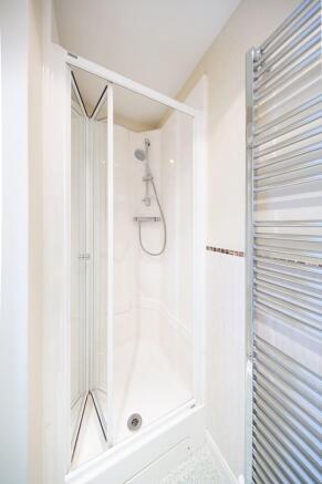 En-Suite Shower Rm