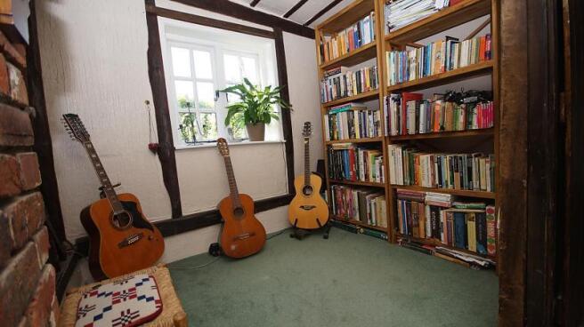 Music Room1