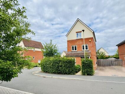 Dunnett Close, Hartley Wintney
