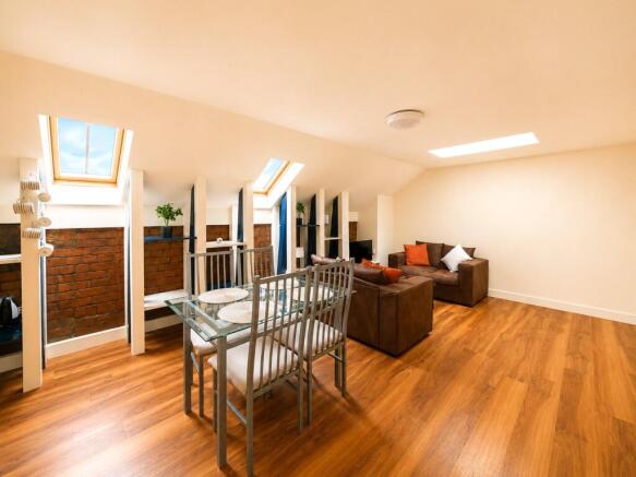 1 bed Apartment for sale Image 5