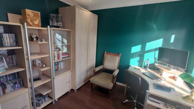 Photo 10