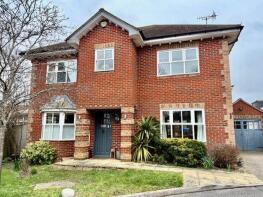 2, Wilcot Close, Watford WD19 4BZ