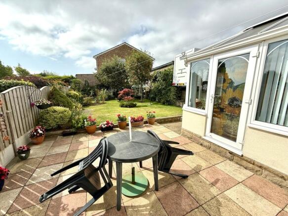 3 bed Bungalow to rent Image 8