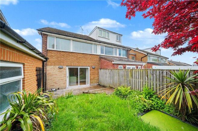 3 bed Semi-Detached for sale Image 9