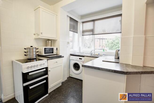 Honister Drive, Fulwell photo 5