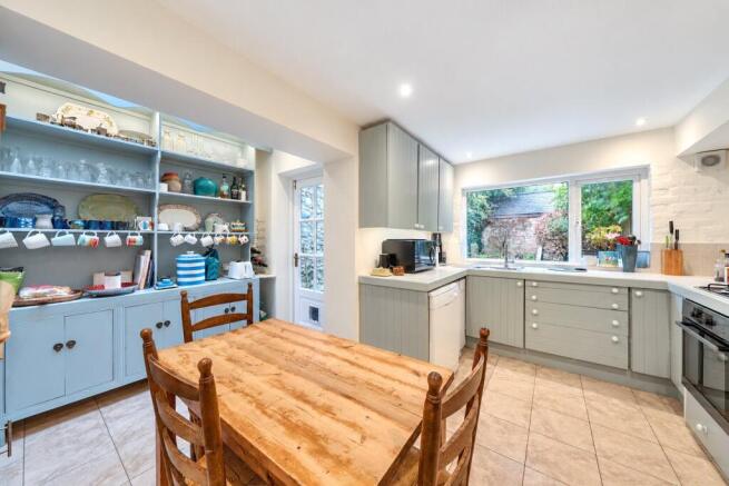 Kitchen/Breakfast Rm