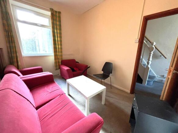 2DC042E2-7BE1-4F52-8