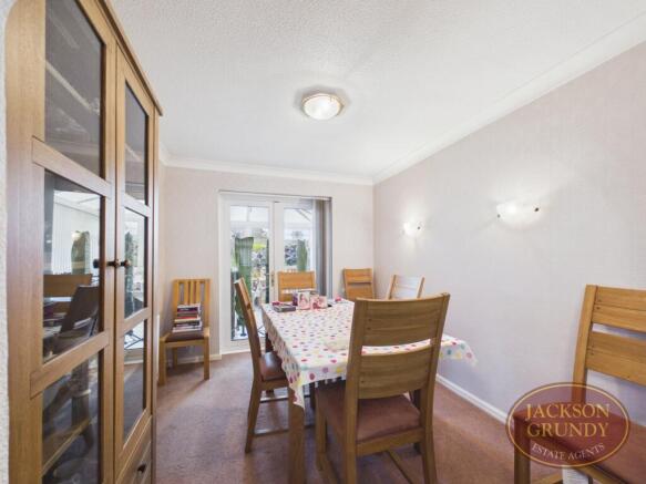 Strawberry Hill, Berrydale, NN3 5HL photo 4