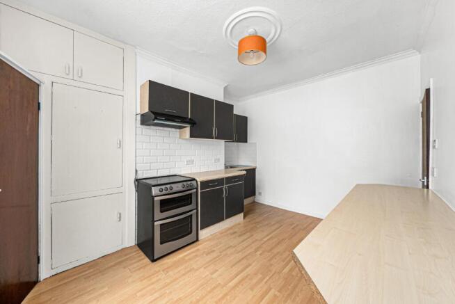 3 bed Terraced for sale Image 5