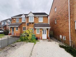 18, Saddlers Close, Halesowen B63 2DG