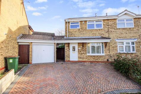 Ennerdale Gardens, West End, SO18