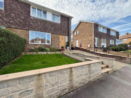 6, The Nook, Hoylandswaine, Sheffield S36 7JW
