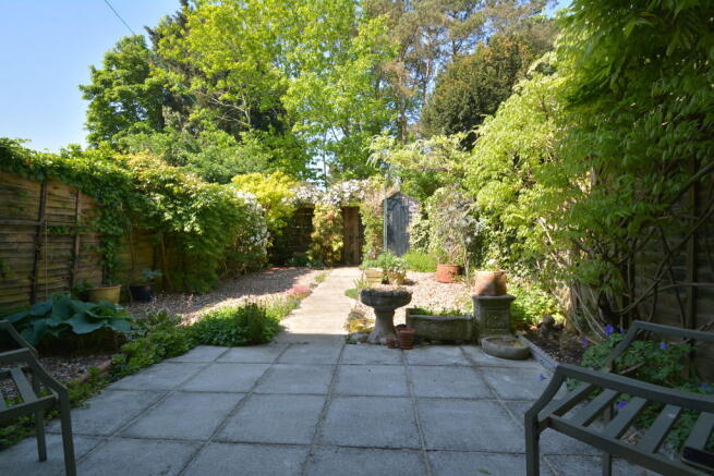 Photo 11