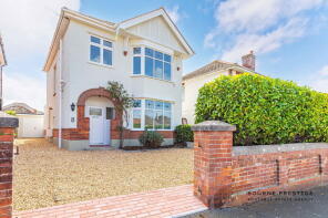 8, Burnett Avenue, Christchurch BH23 2EG