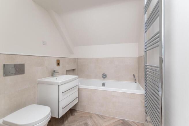 2 bed Apartment for sale Image 10