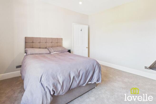 3 bed Terraced for sale Image 12