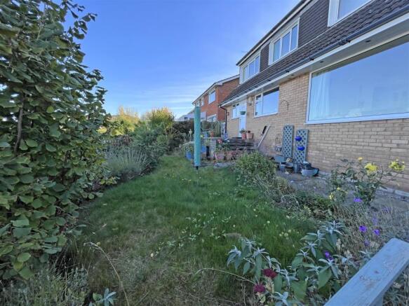 Garden View 2.JPG