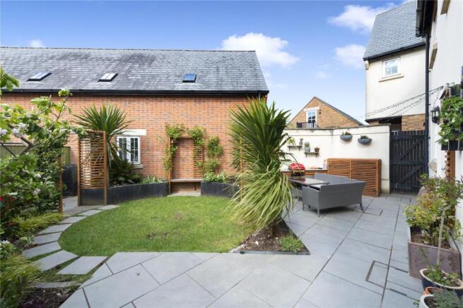 Courtyard Garden