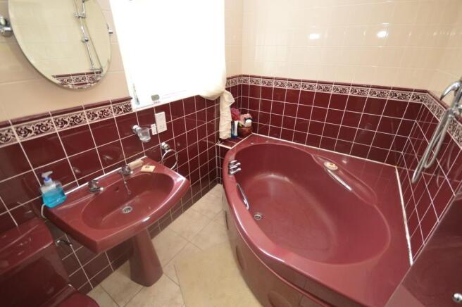 Photo 10