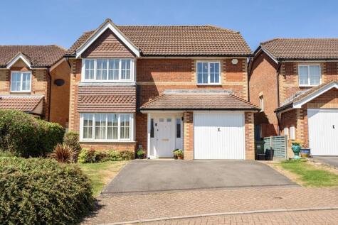 Beatrice Hills Close, Kennington, Ashford TN24 9PQ