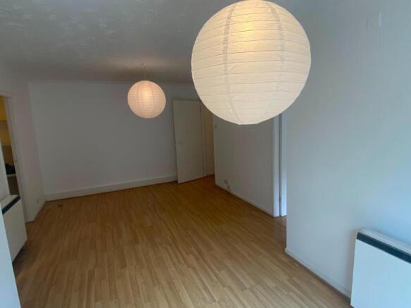 Lounge 2.jpeg