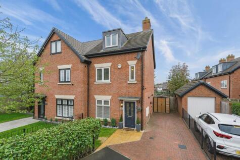 Juniper Gardens, Worsley, M28