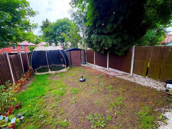 2 bed Semi-Detached for sale Image 8