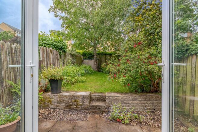 2 bed Terraced for sale Image 8
