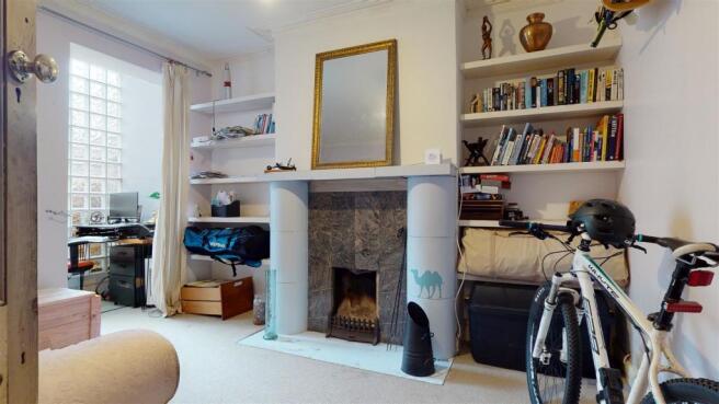 Photo 7